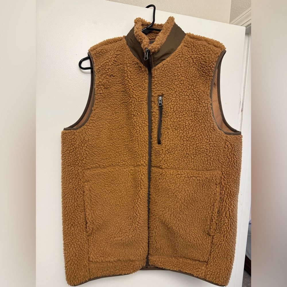 Muji Men’s Brown Sherpa Vest